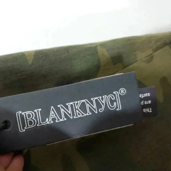 Revolve BLANK NYC Reade Camo Crop skinny jeans.  NWT - Picture 5 of 7